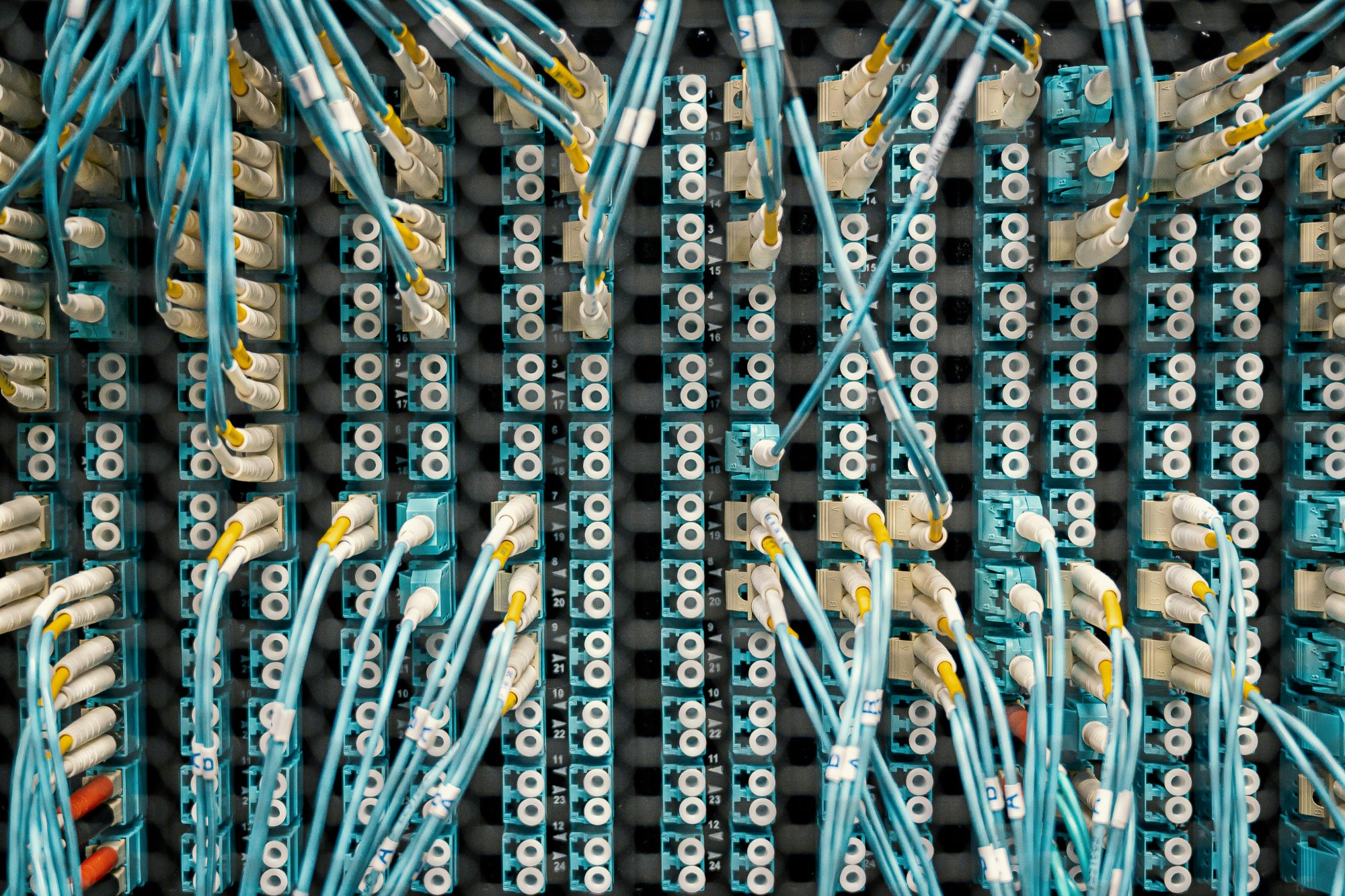 Network fiber patch panel